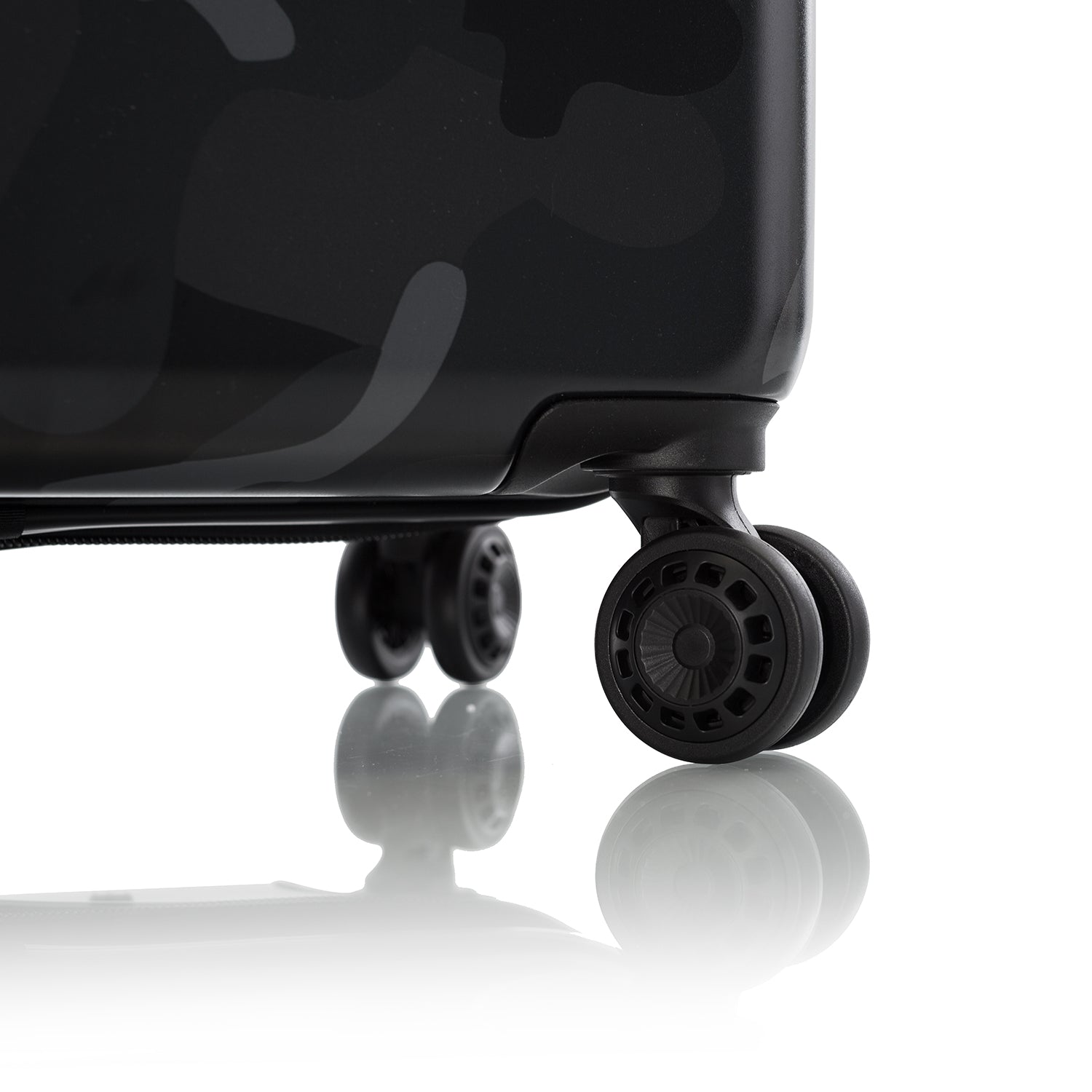 Black Camo Fashion Spinner 30 Inch Luggage | Large Size Luggage