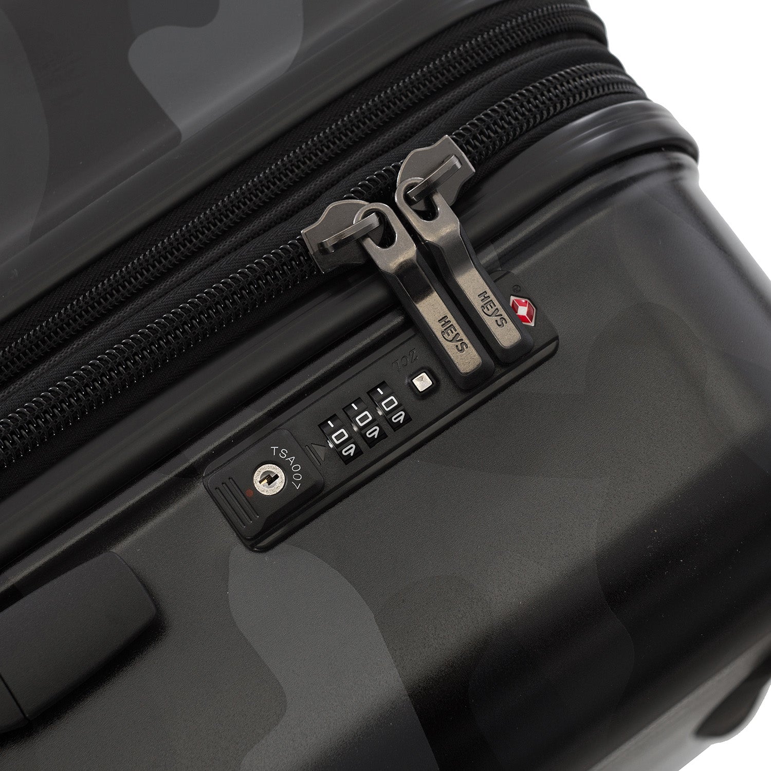 Black Camo 30" Fashion Luggage | Large Size Luggage